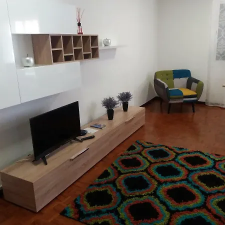 Paradise Apartment *